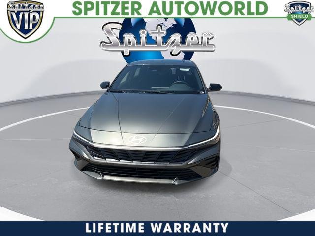 New 2026 Gray Hyundai SEL Sport image 3