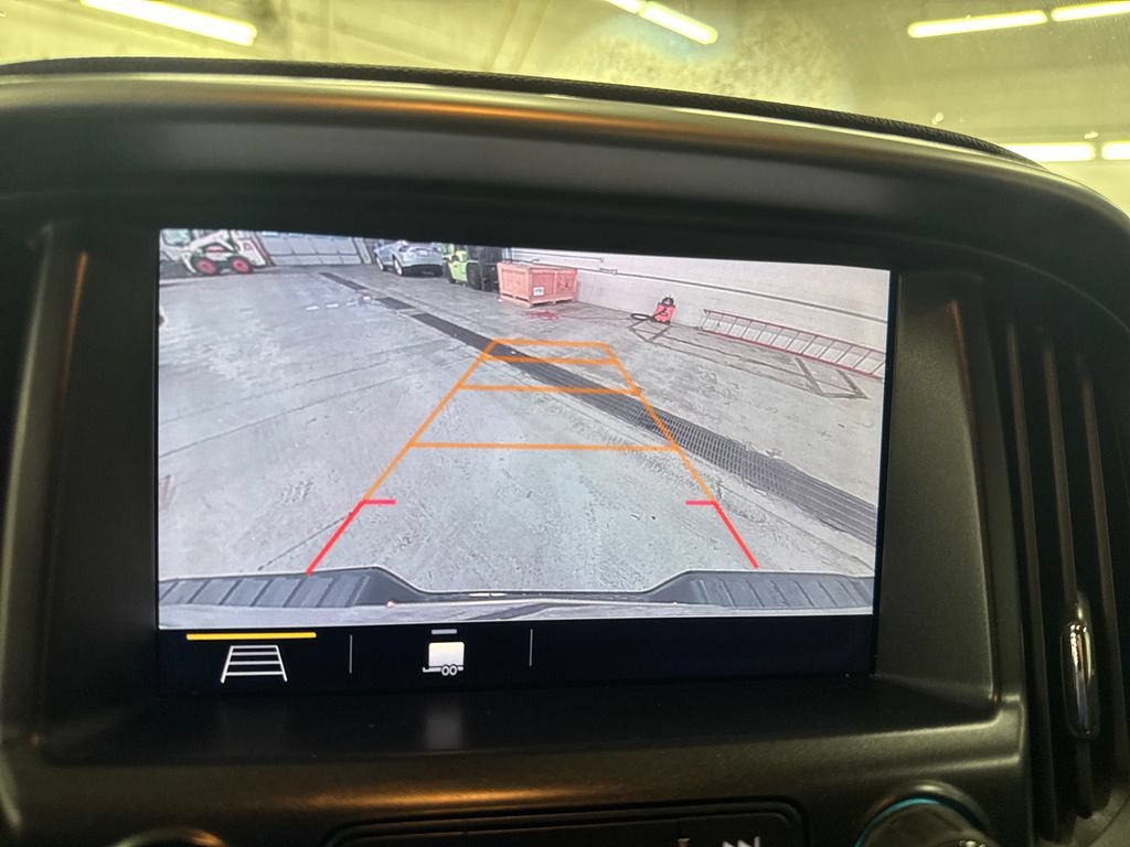 Certified Used 2019 BLACK Chevrolet 4WD LT image 19