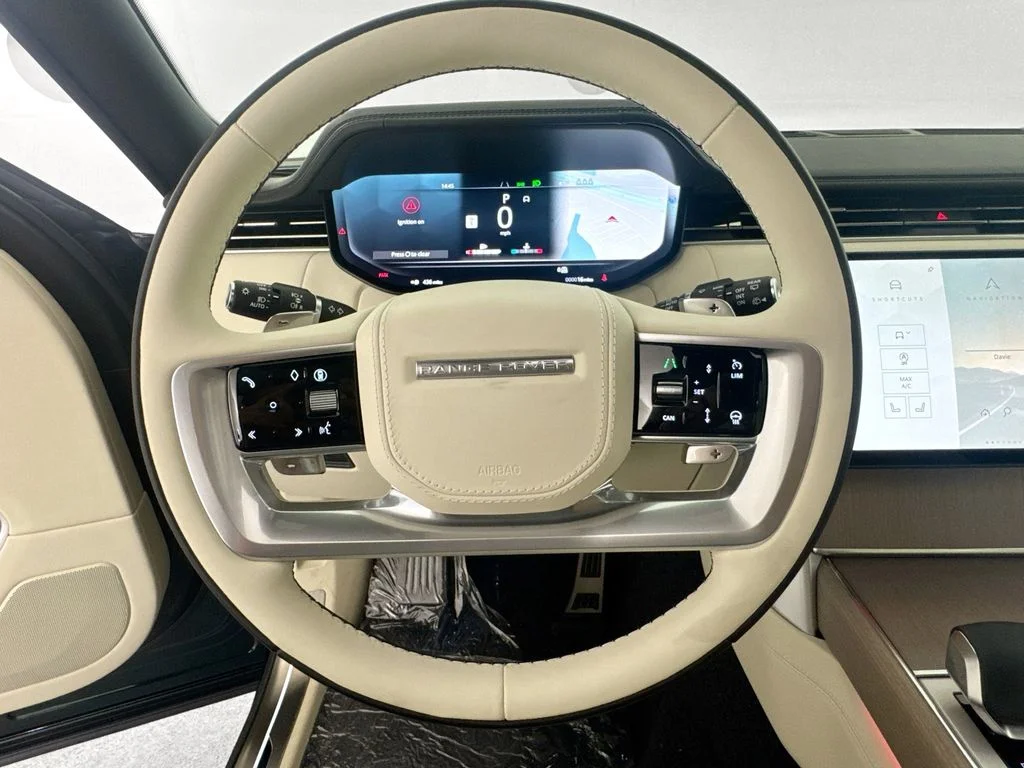 New 2026 British Racing Green Land Rover SE image 11