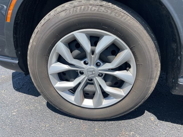 Used 2025 Gray Honda LX image 9