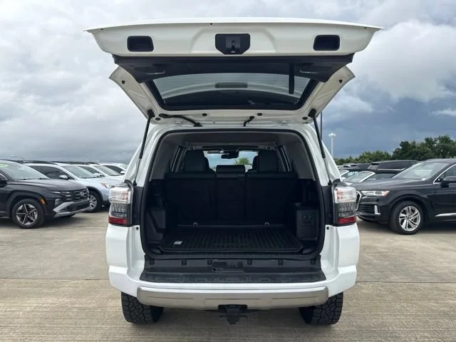 Used 2022 White Toyota TRD Off Road Premium image 9