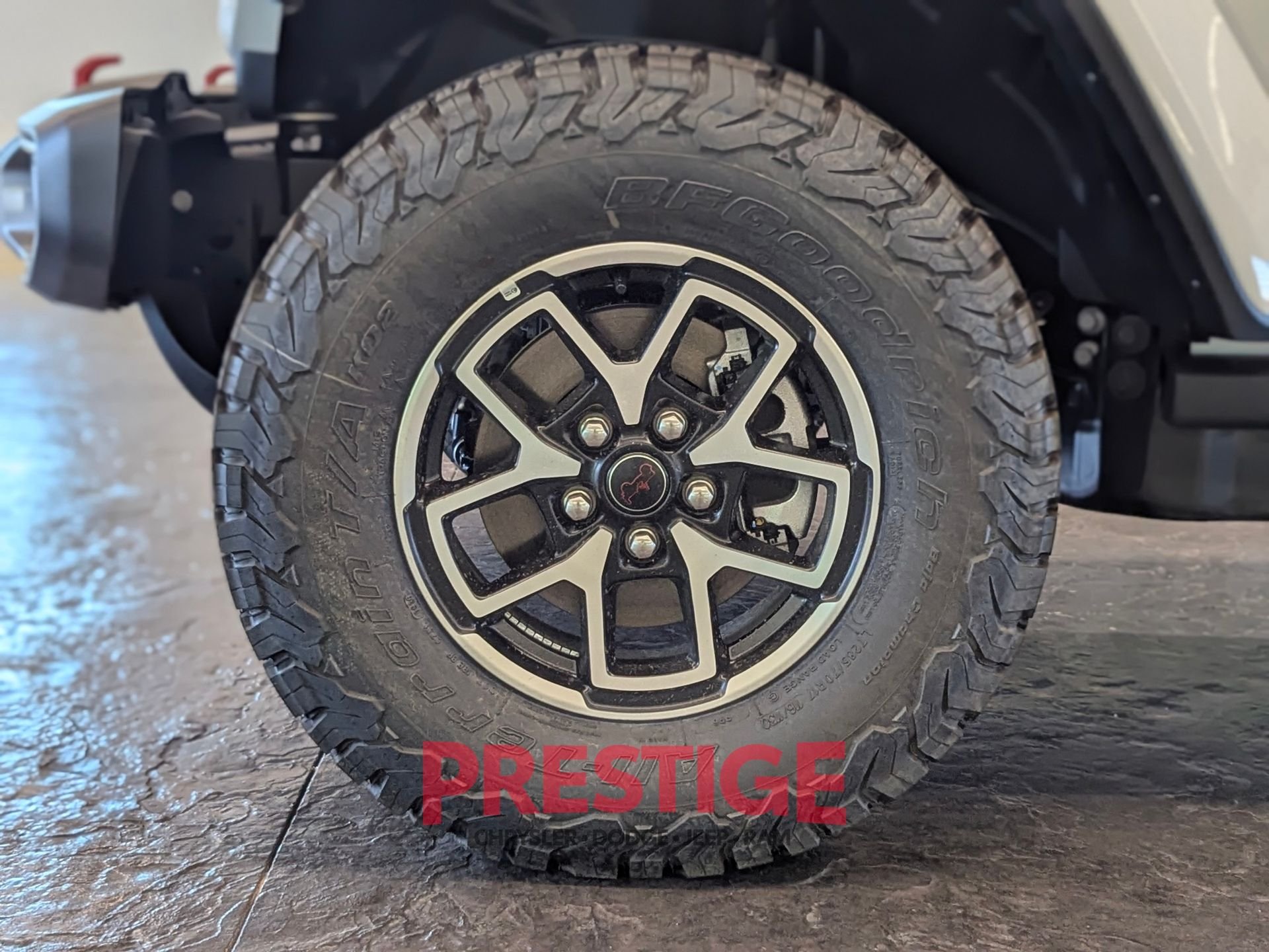 New 2026 Bright White Clearcoat Jeep Rubicon image 10