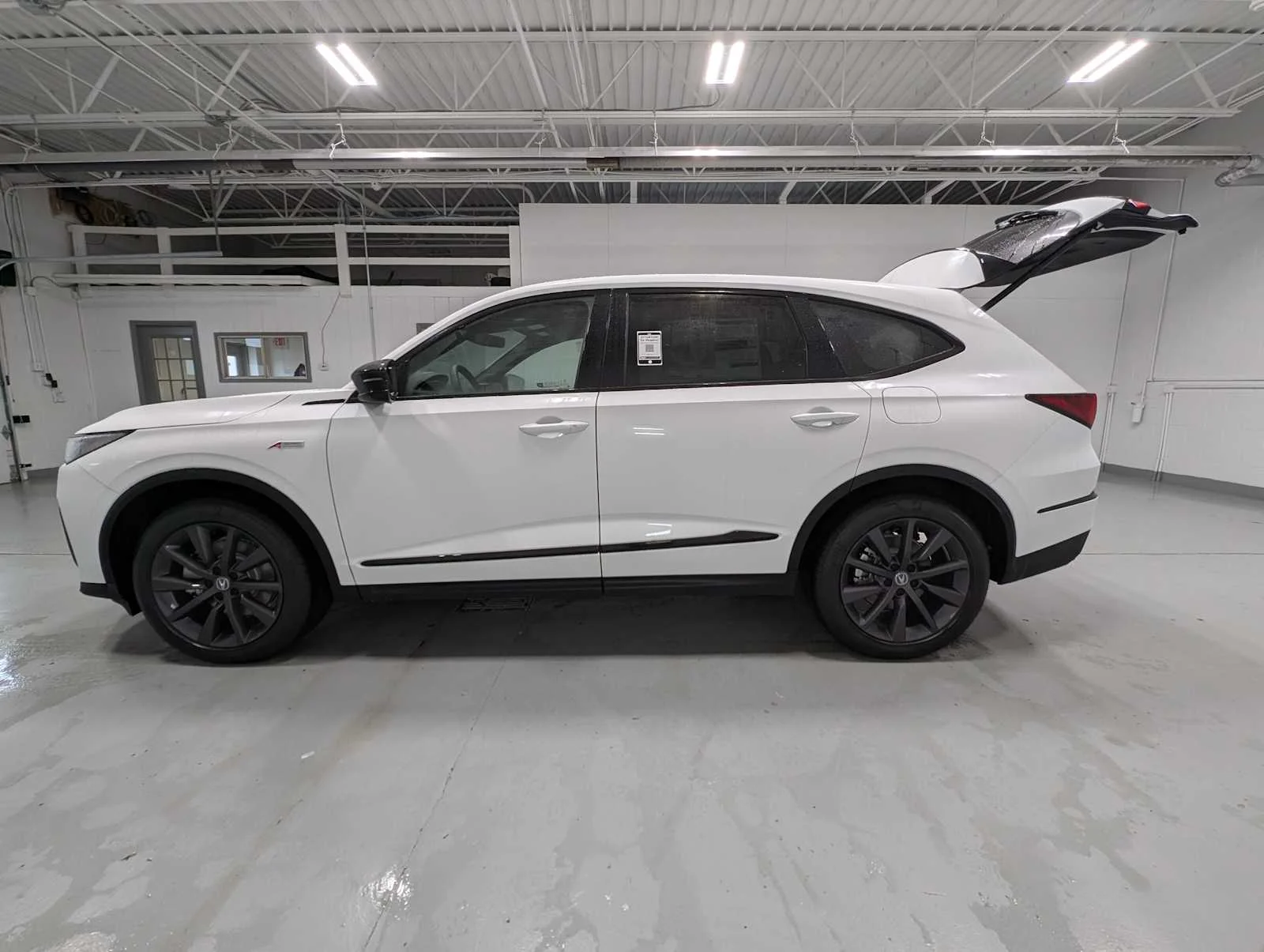 New 2026 Platinum White Pearl Acura w/A-Spec Package image 10