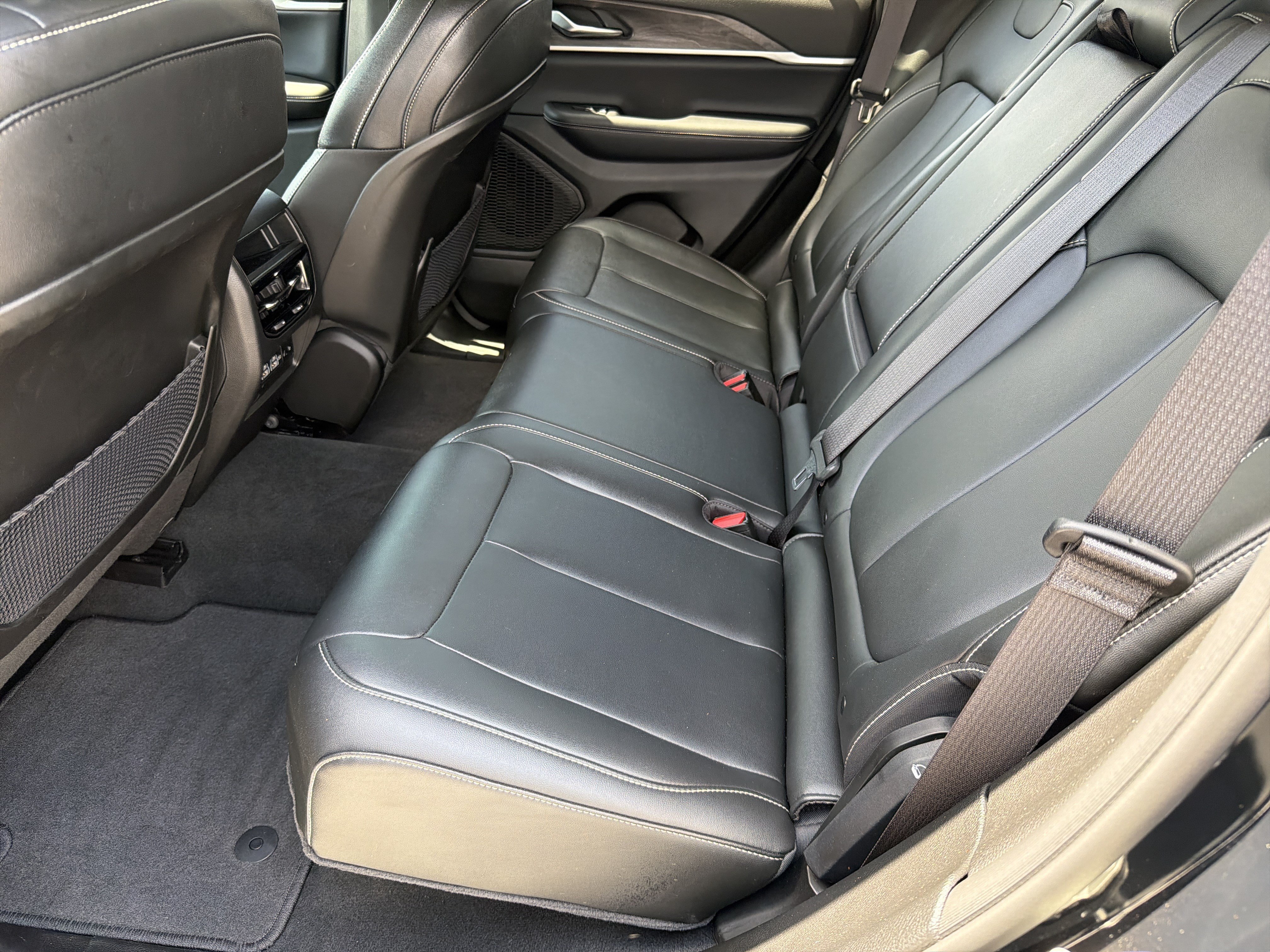 2023 Jeep Grand Cherokee Limited - Photo 21