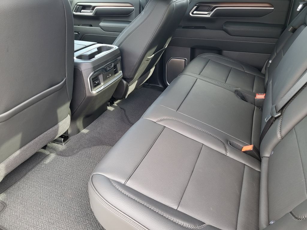 2026 GMC Sierra 2500HD Denali - Photo 10