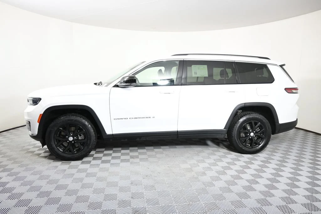 Used 2021 Jeep Grand Cherokee L Limited with VIN 1C4RJKBG1M8170210 for sale in Forest Lake, Minnesota