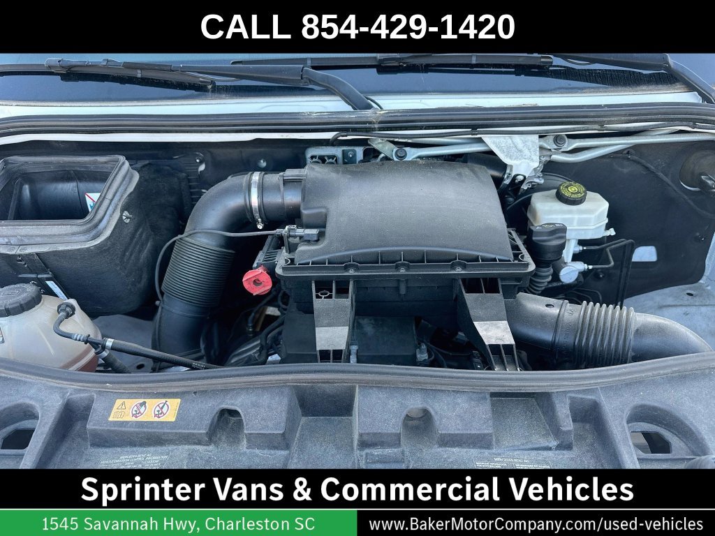 Used 2020 White Freightliner Base image 27