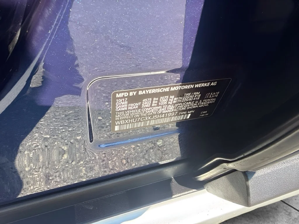 Used 2018 Blue BMW sDrive28i image 29