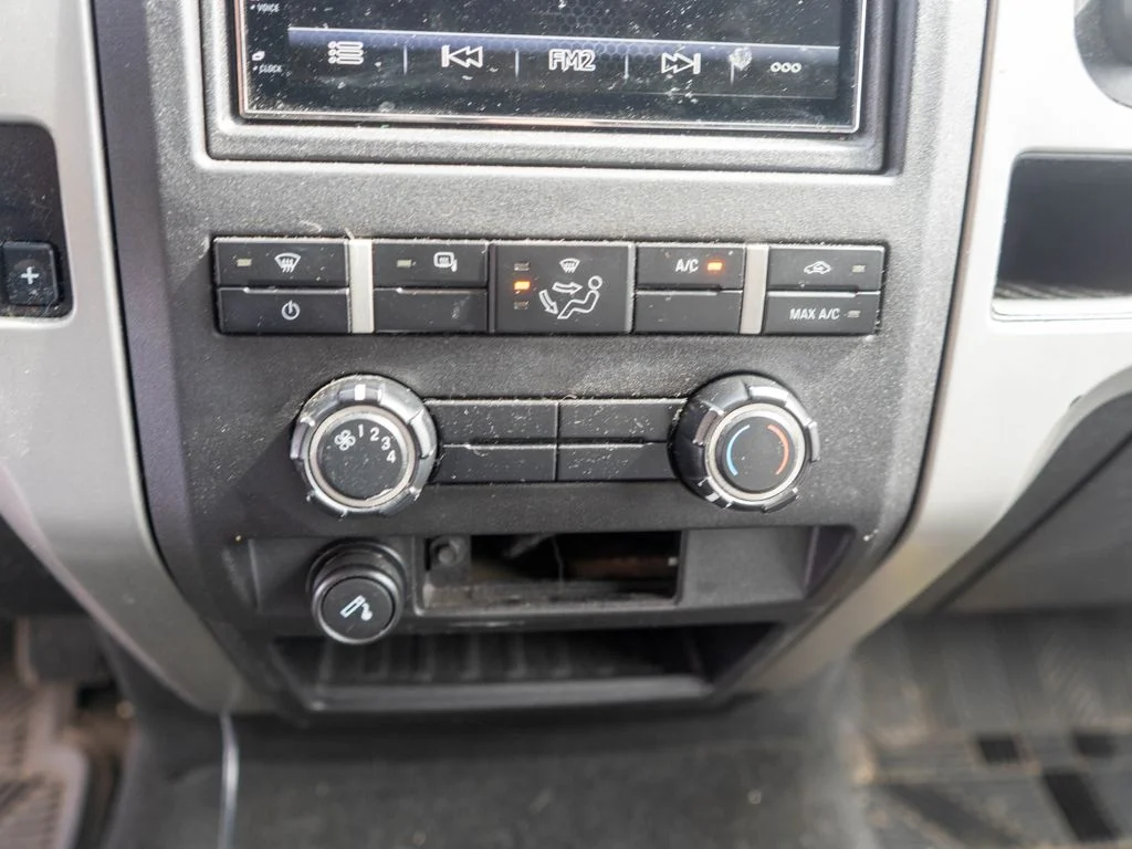 Used 2011 Black Ford XLT image 21