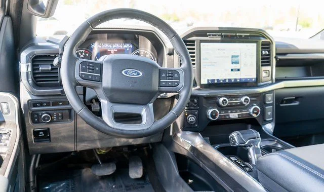 Used 2023 White Ford XLT image 13