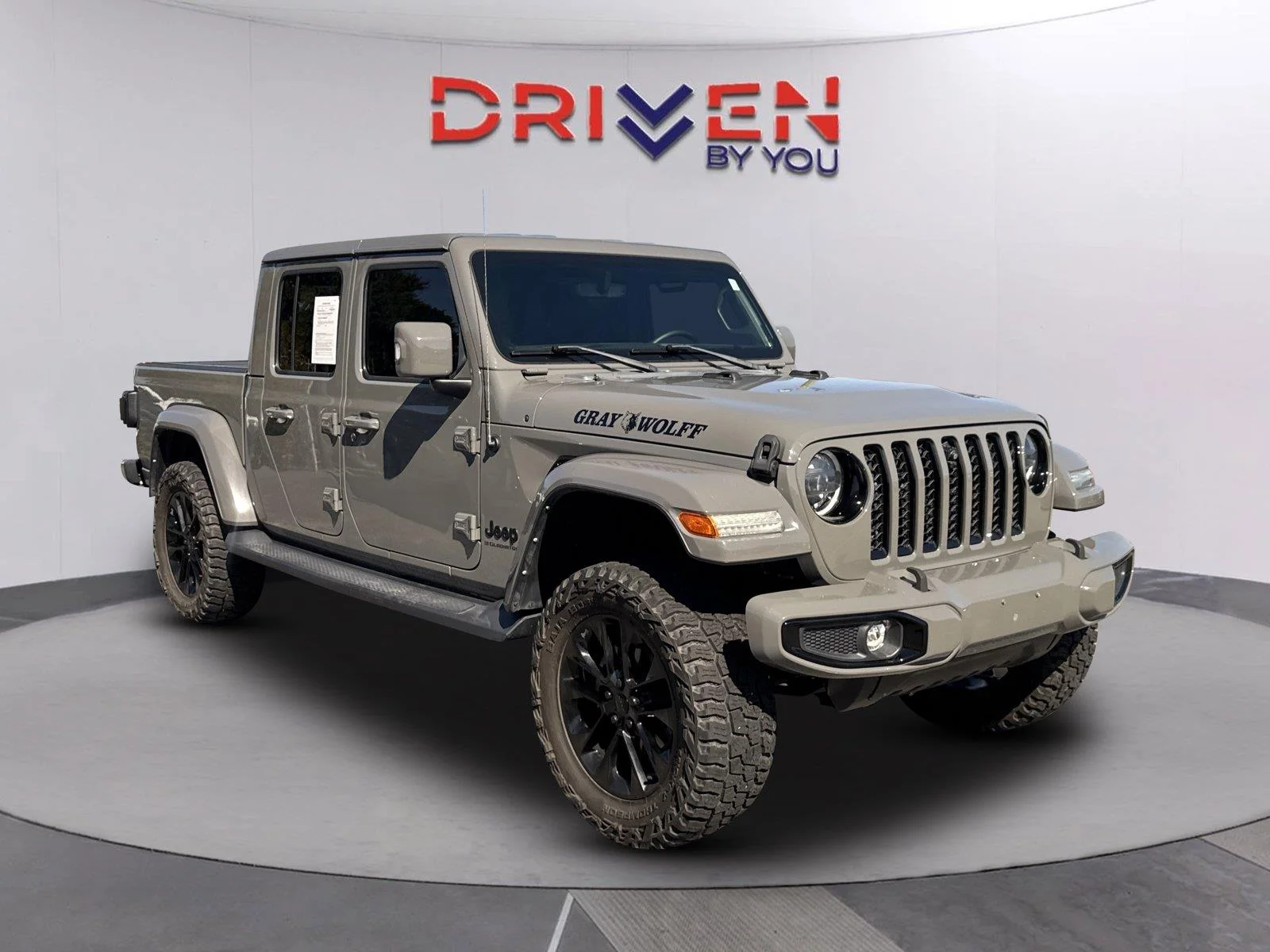 Used 2023 Sting-Gray Clearcoat Jeep High Altitude image 1