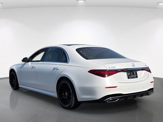 New 2026 MANUFAKTUR Moonlight White Magno Mercedes-Benz S 580 image 6