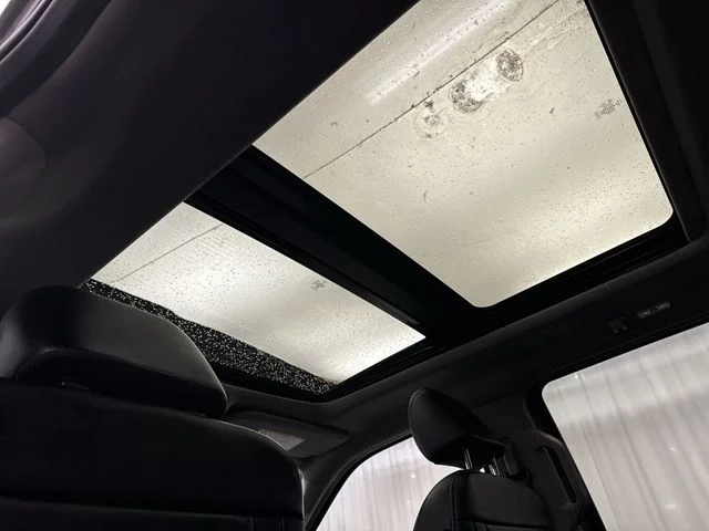 Used 2021 Black Ford Lariat image 18