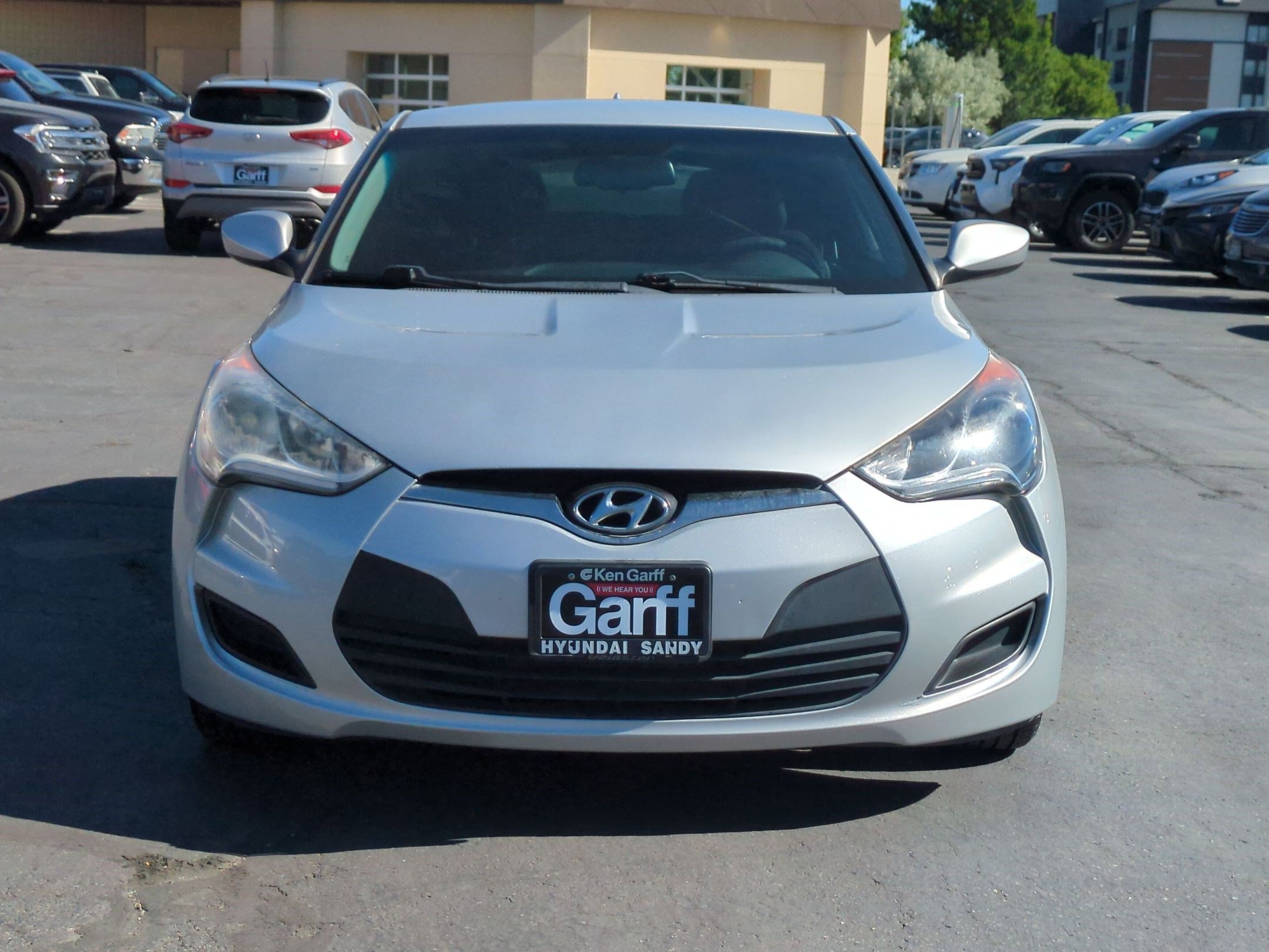 2014 Hyundai Veloster Base - Photo 10