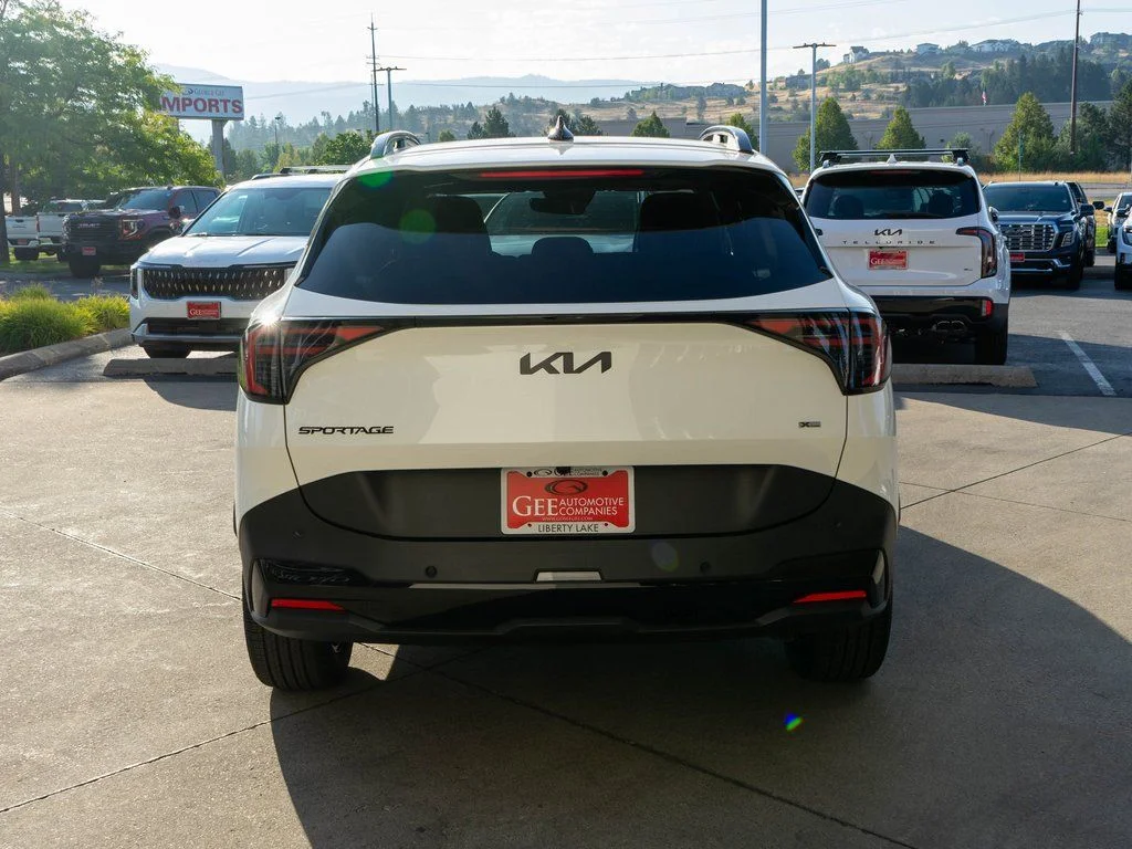 2026 Kia Sportage X-Line Hybrid - Photo 6