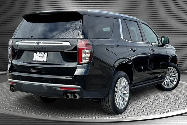 Used 2024 Black Chevrolet High Country image 6