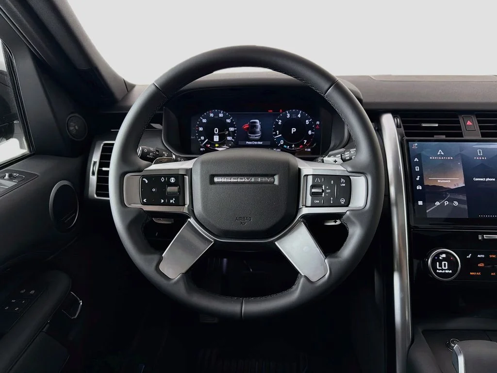 New 2026 Fuji White Land Rover S image 24