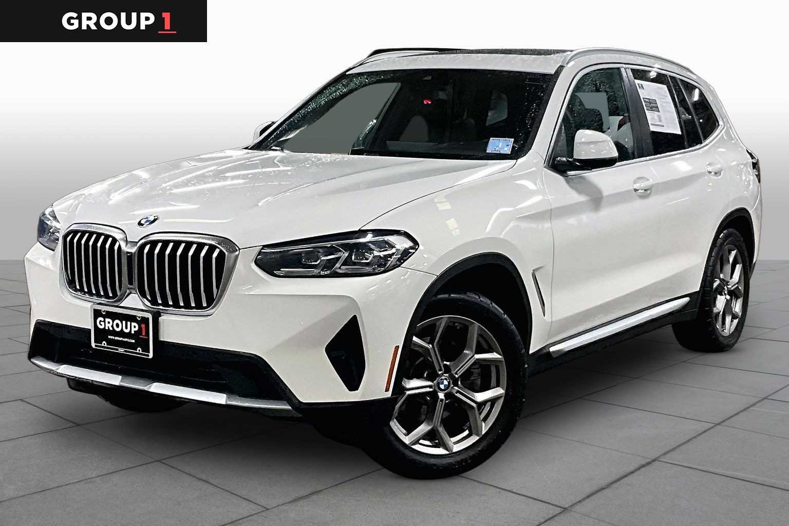 2022 BMW X3 xDrive30i's photo