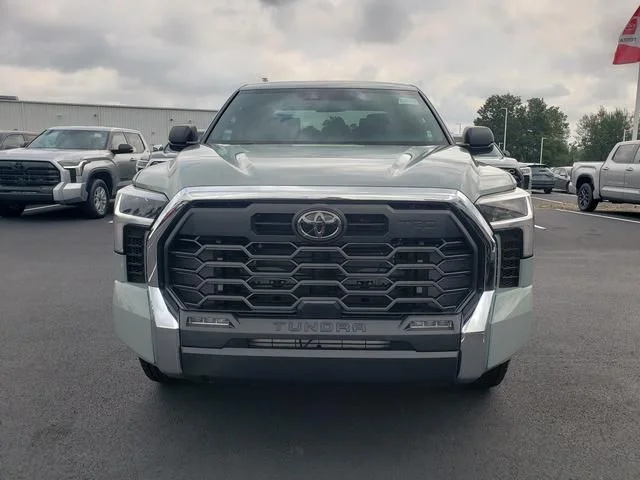 New 2026 Lunar Rock Toyota SR5 image 2