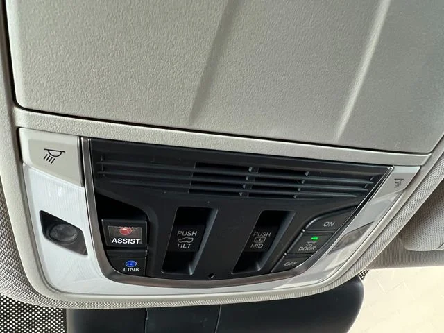New 2026 Majestic Black Pearl Acura Advance Package image 19