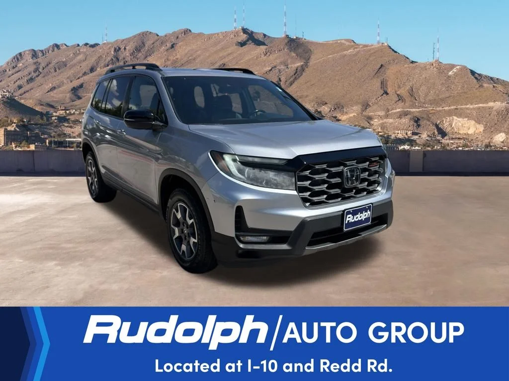 Certified Used 2023 Lunar Silver Metallic Honda AWD TRAILSPORT image 7