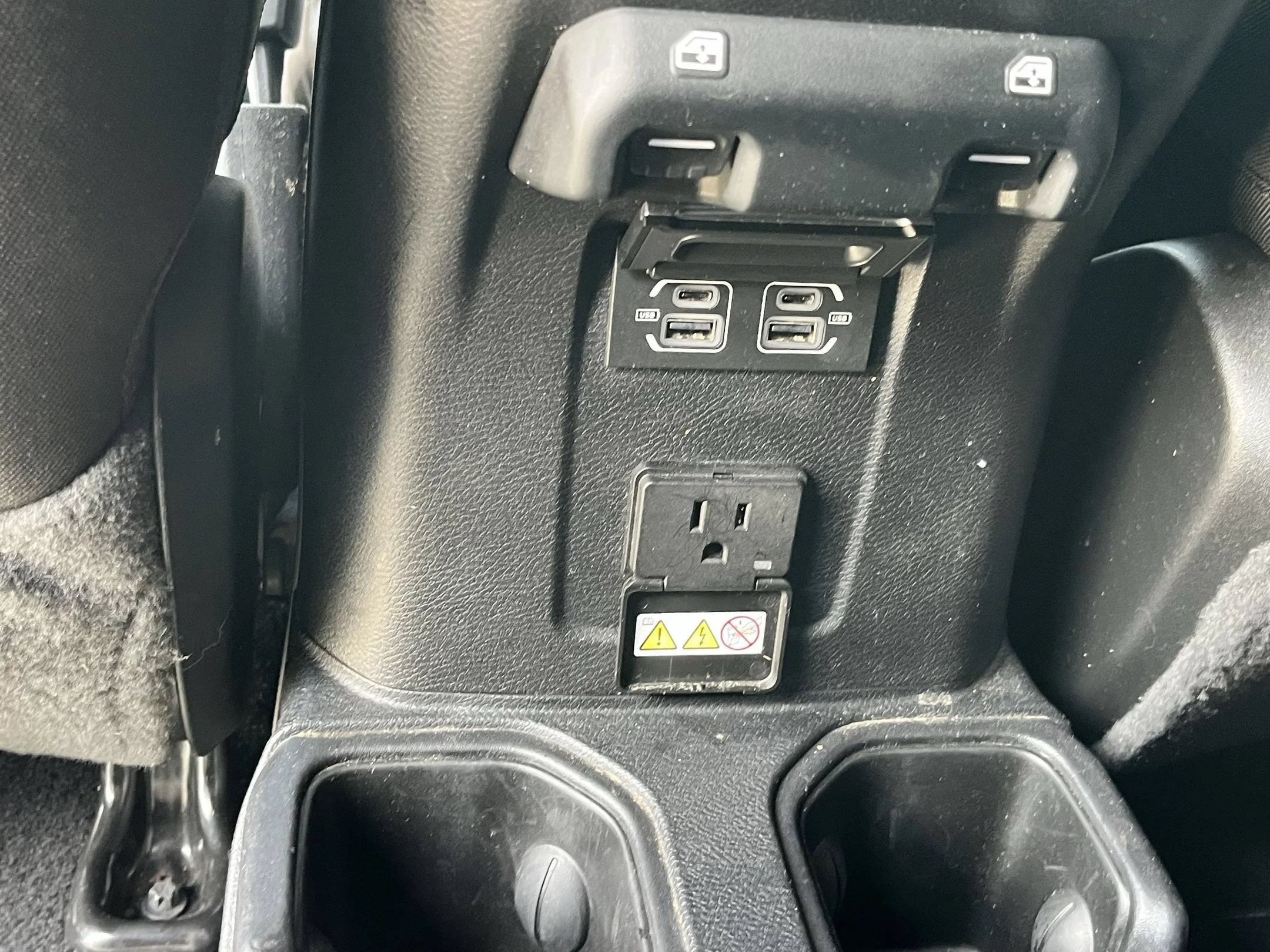 Used 2021 Red Jeep Sport image 17