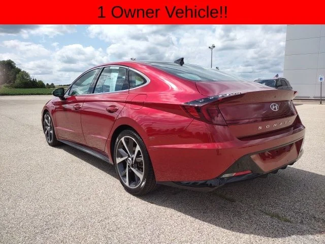Certified Used 2023 Red Hyundai SEL Plus image 3