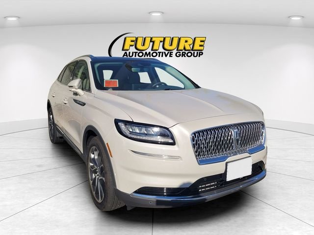 Used 2022 White Lincoln Reserve image 1