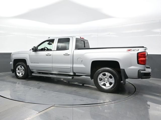 Used 2018 Silver Chevrolet LT image 3