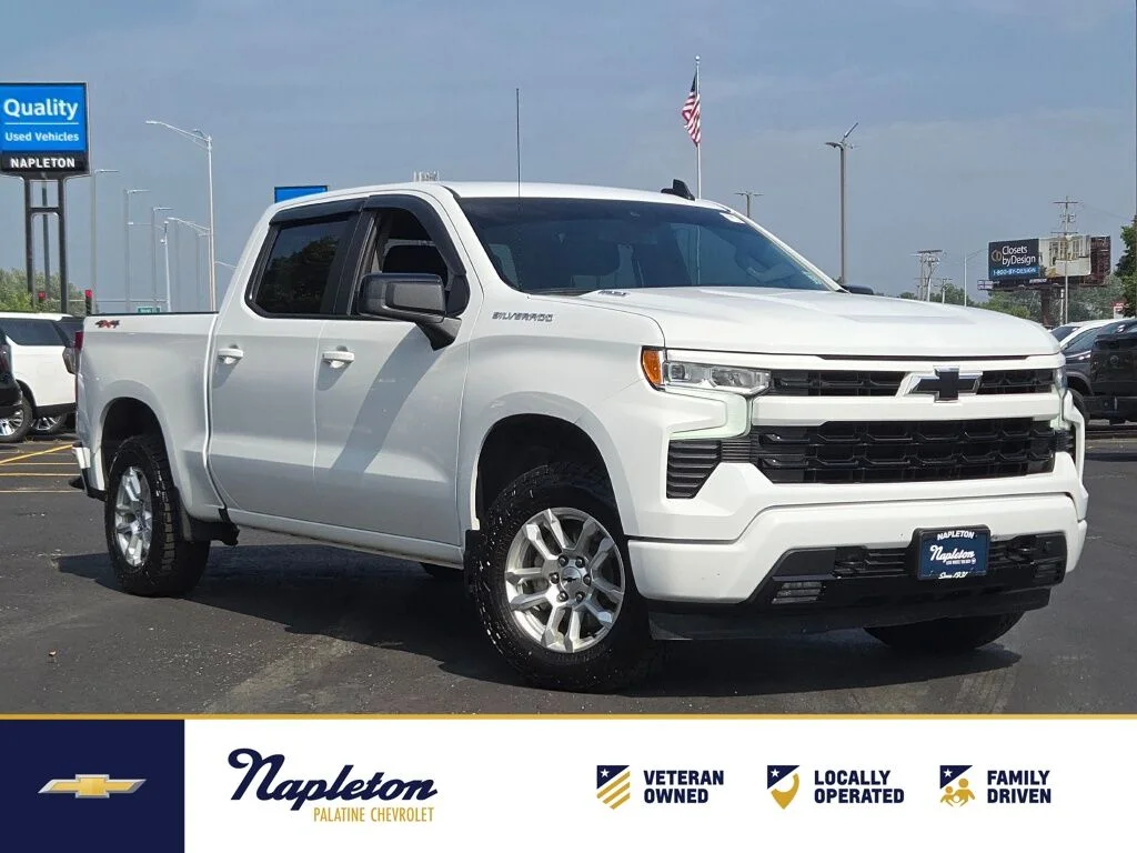 Used 2024 White Chevrolet RST image 1