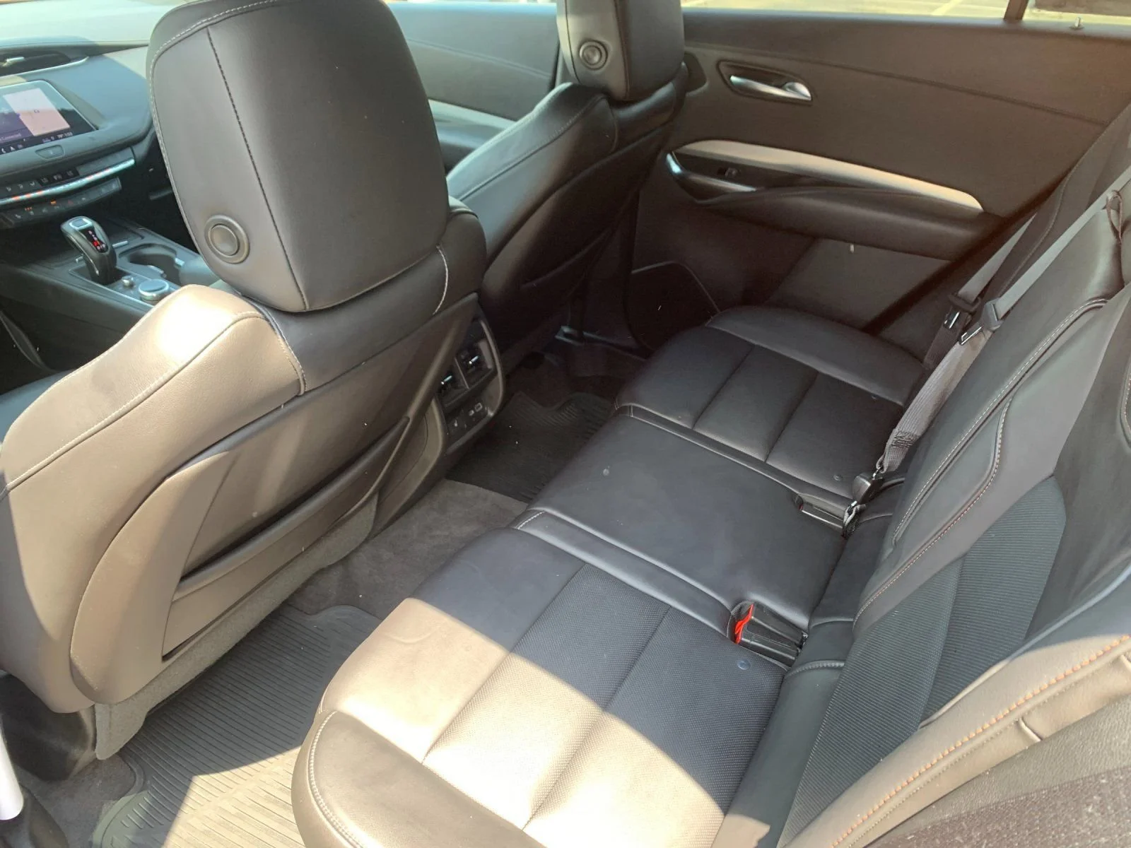Used 2019 AUTUMN METALLIC Cadillac AWD Premium Luxury image 13