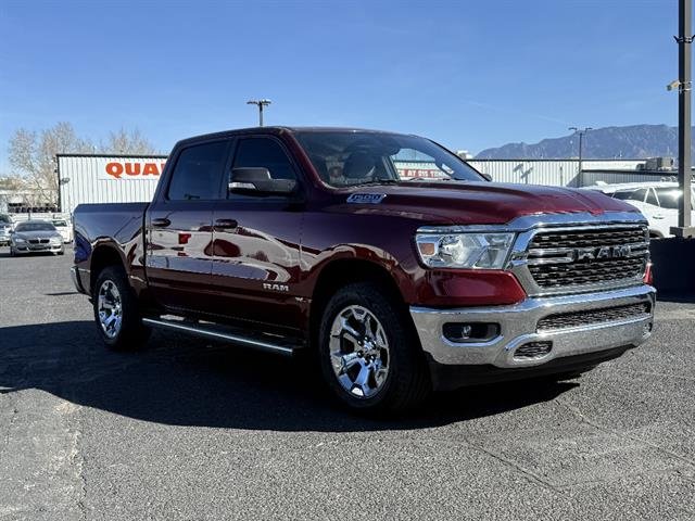 2022 RAM 1500 Big Horn/Lone Star 4x4 Crew Cab 5'7's photo