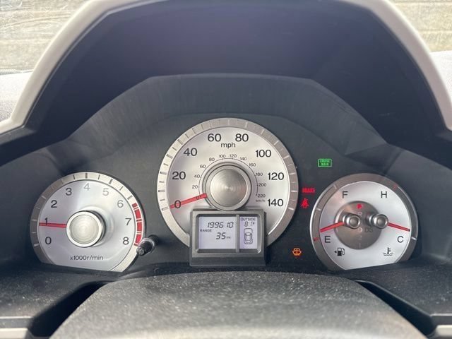 Used 2009 Honda Pilot EX with VIN 5FNYF48449B021657 for sale in Fairfield, OH