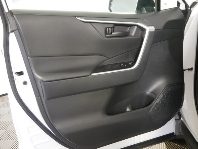 Used 2024 Ice Cap Toyota LE image 8