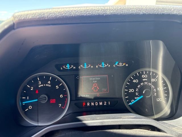 Used 2016 Bronze Fire Metallic Ford XLT image 4
