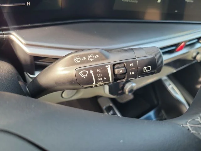 New 2026 Wolf Gray Kia S image 20