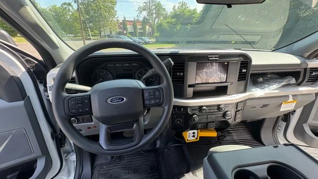 2026 Ford F-550 Super Duty Chassis Cab XL - Photo 62