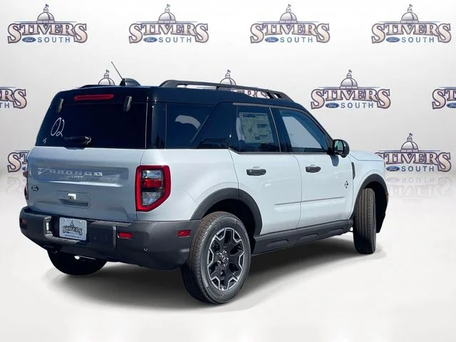 New 2026 White Ford Outer Banks image 3