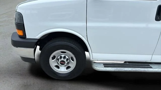 Used 2024 Summit White GMC Work Van image 33