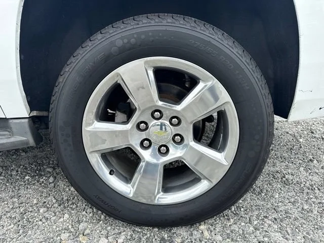 Used 2015 SUMMIT WHITE Chevrolet LT image 19
