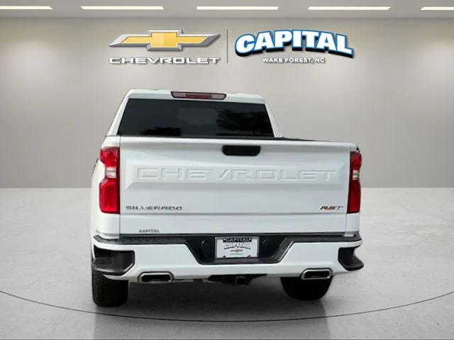 Used 2025 White Chevrolet RST image 4