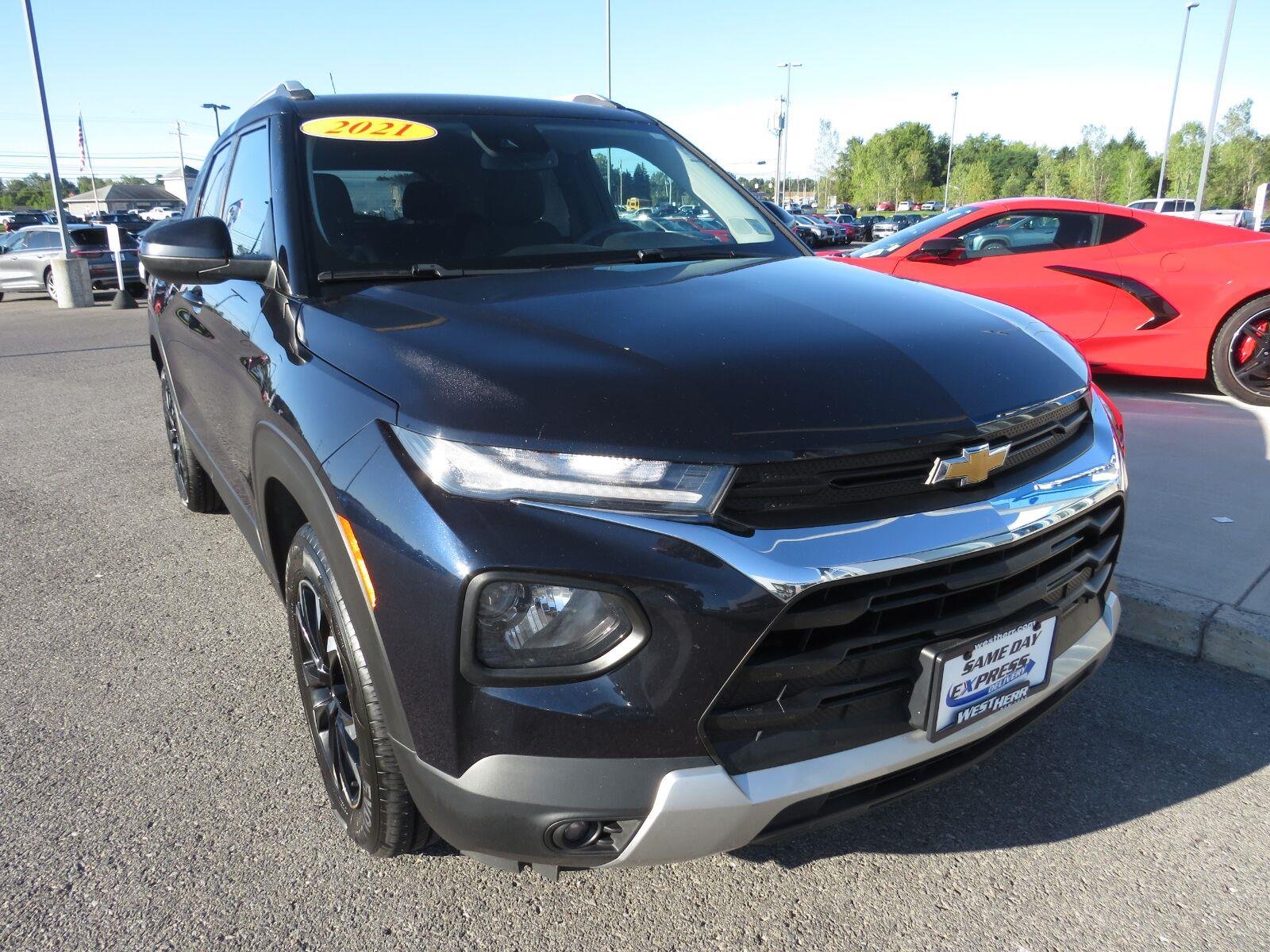 Used 2021 Midnight Blue Metallic Chevrolet LT image 3