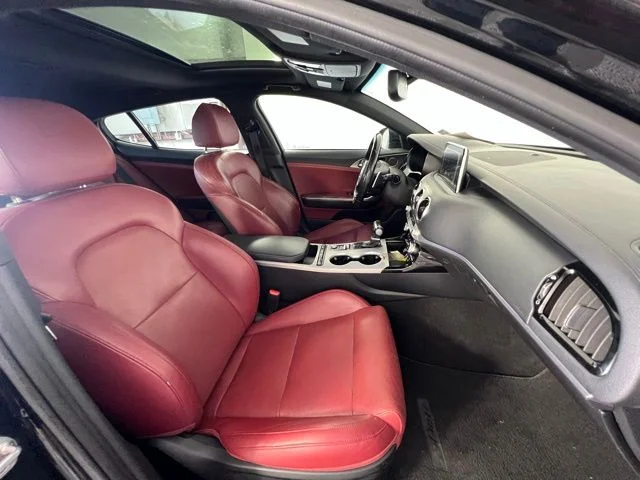Used 2019 Black Kia GT1 image 41