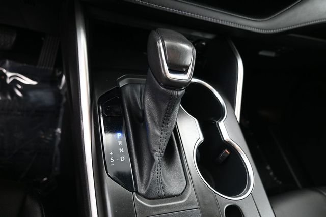 Used 2021 Black Toyota XLE image 41