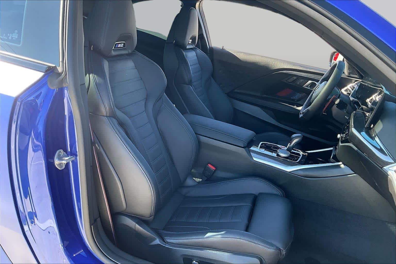 Used 2026 Portimao Blue Metallic BMW  image 7