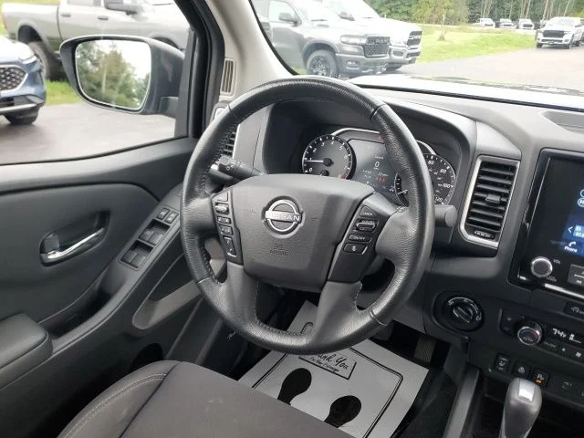 Used 2024 Gray Nissan SV image 17