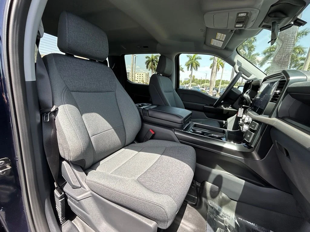 New 2025 Blue Ford XL image 23