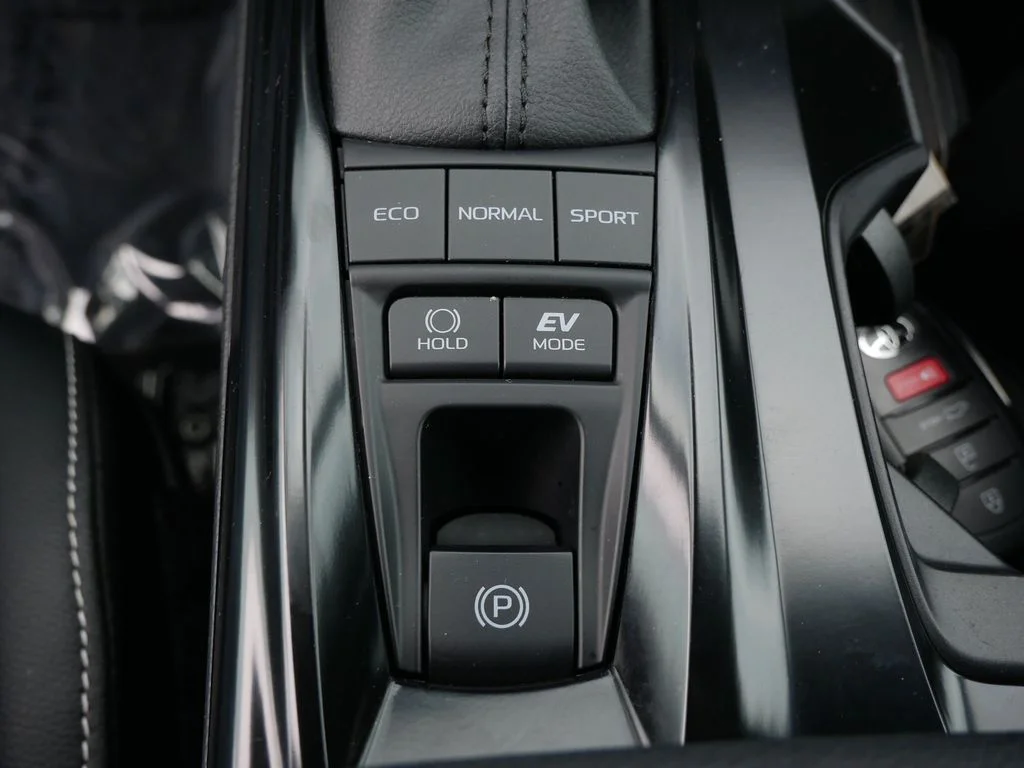 Used 2025 White Toyota SE image 21