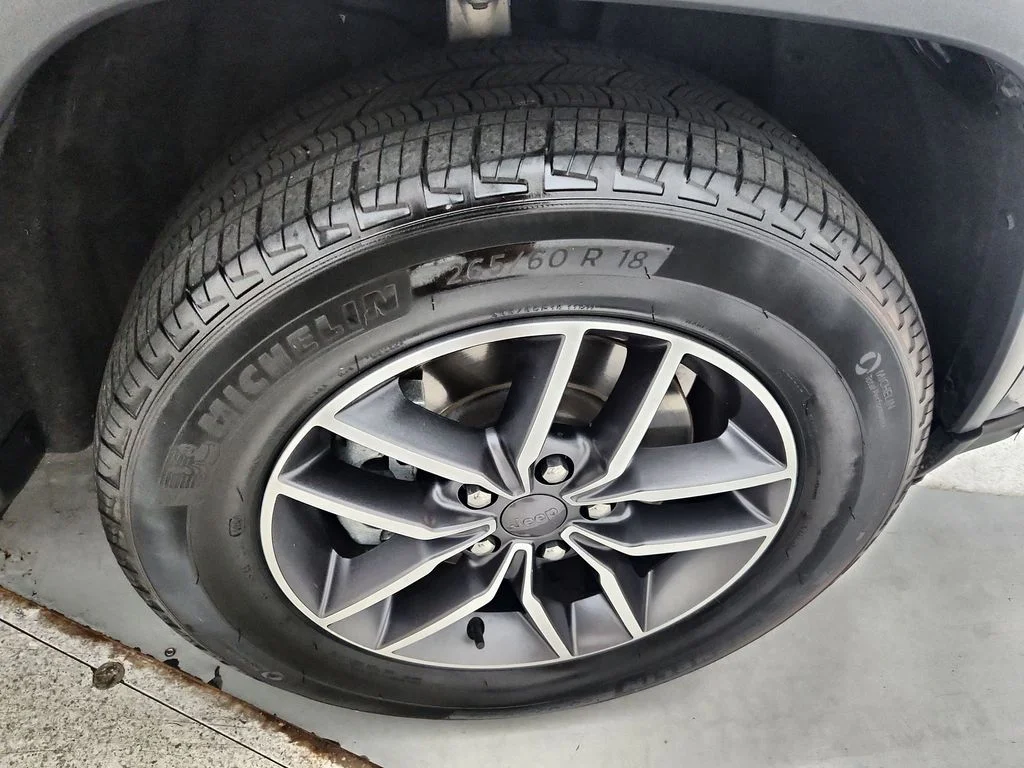 Certified Used 2022 Black Jeep Limited image 21