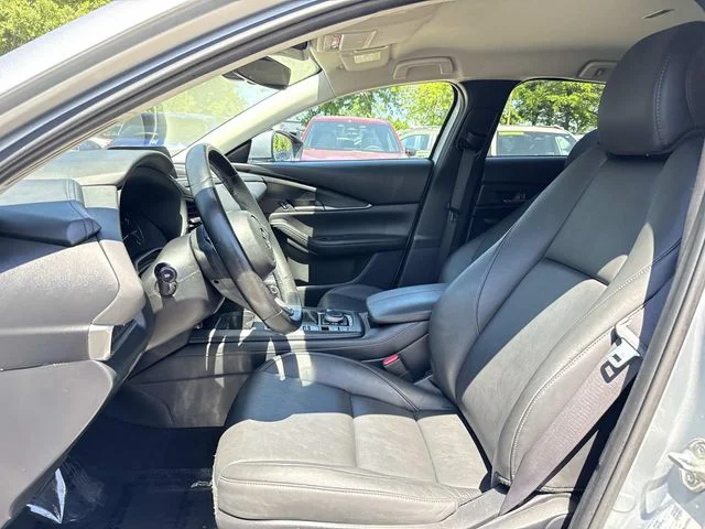 Used 2021 Silver Mazda Select image 12